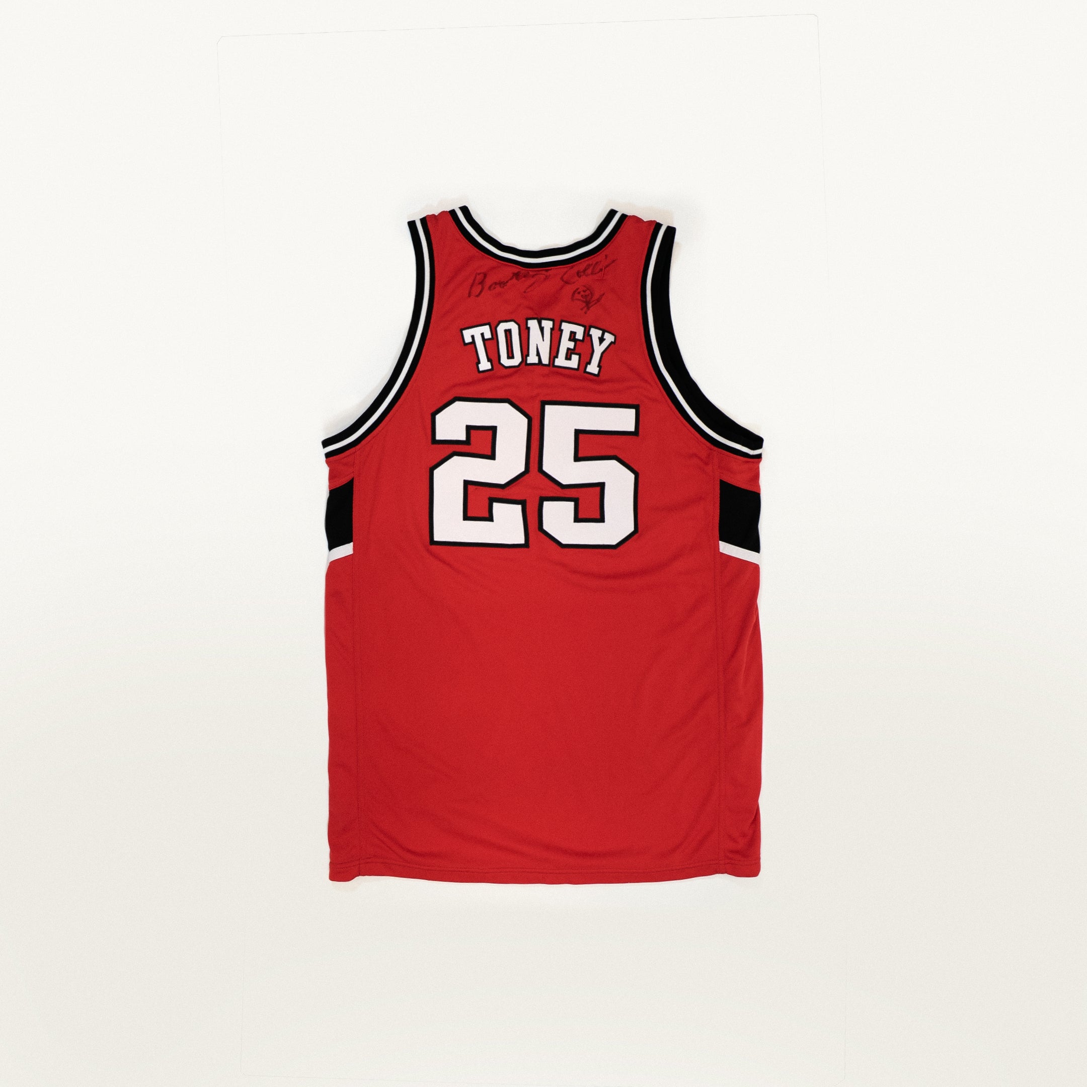 Signed Georgia Bulldogs No. 25 Jersey