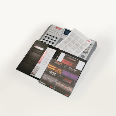 Akai MPC Renaissance + original Akai letter