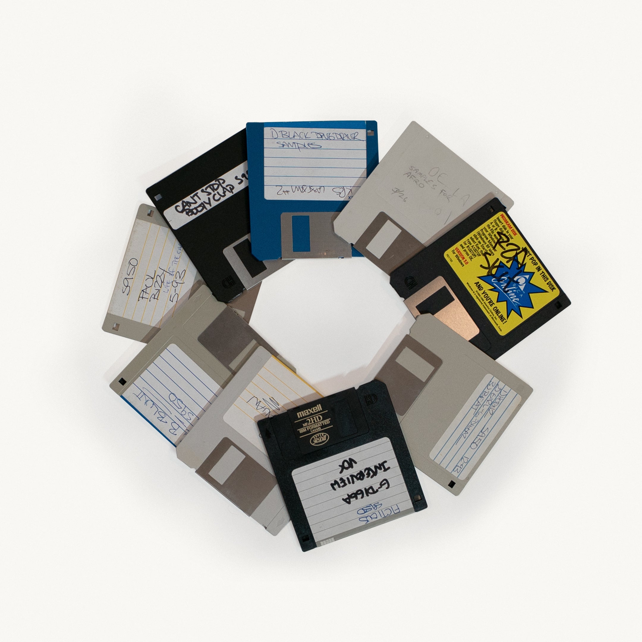 Akai S950 Sampler & Original Floppy Disk Archive – Wax Poetics