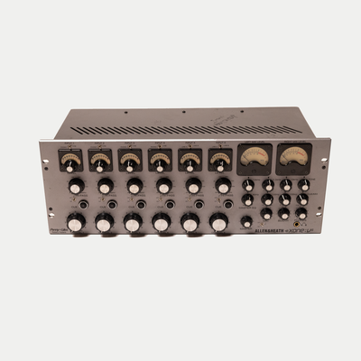 Allen & Heath Xone V6 Mixer With Power Pack