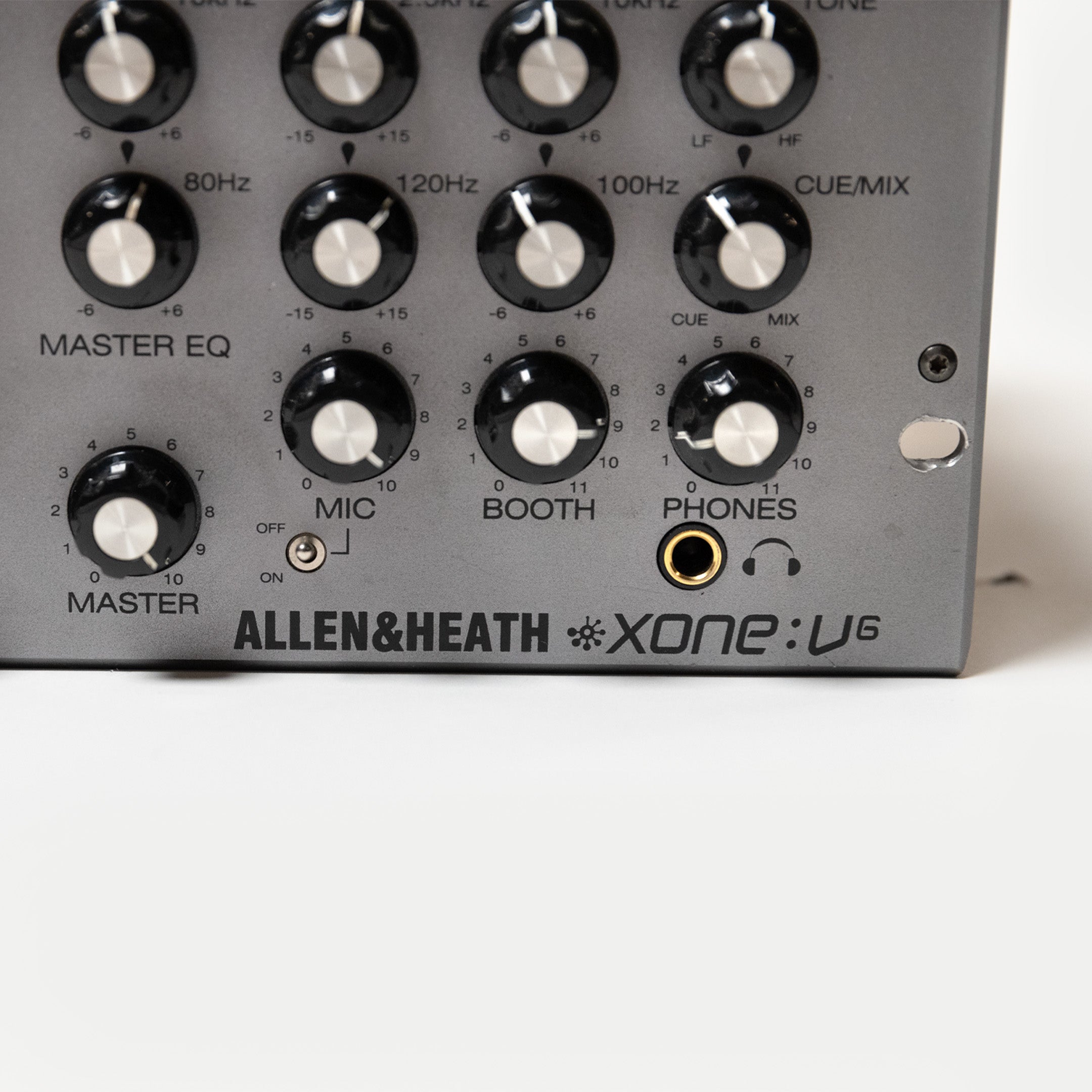 Allen & Heath Xone V6 Mixer With Power Pack – Wax Poetics